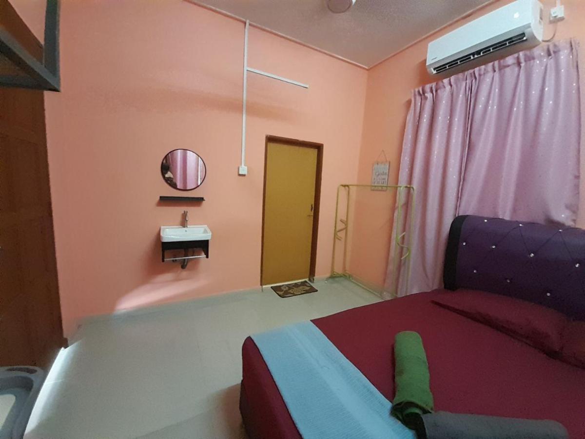 Guesthouse Mokteh Kuala Terengganu Zewnętrze zdjęcie