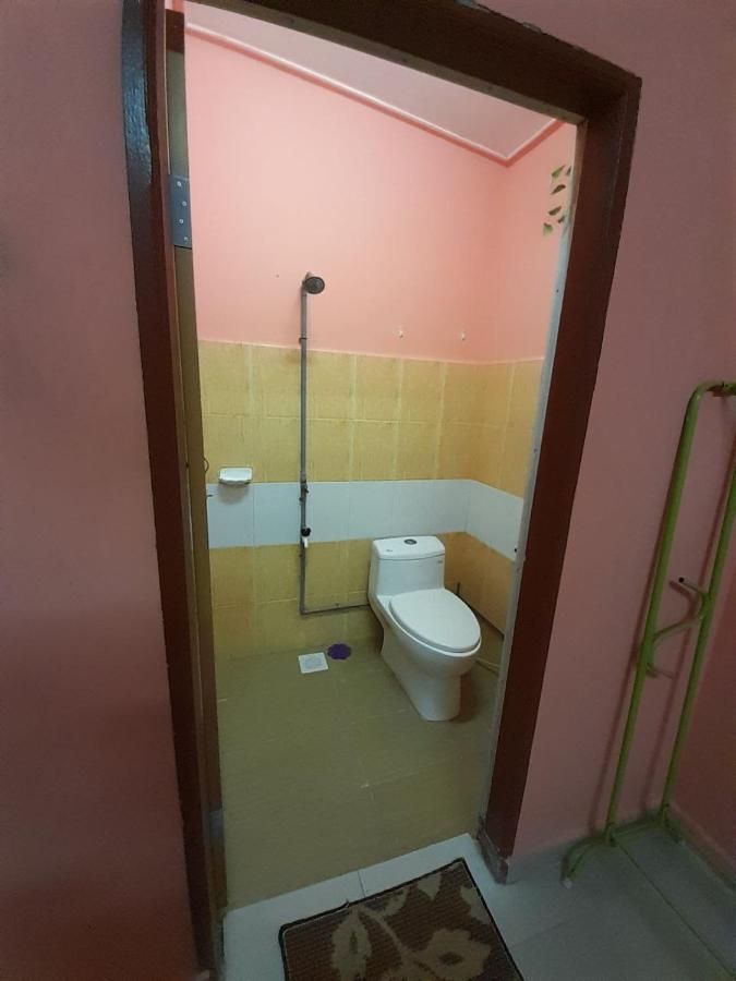 Guesthouse Mokteh Kuala Terengganu Zewnętrze zdjęcie